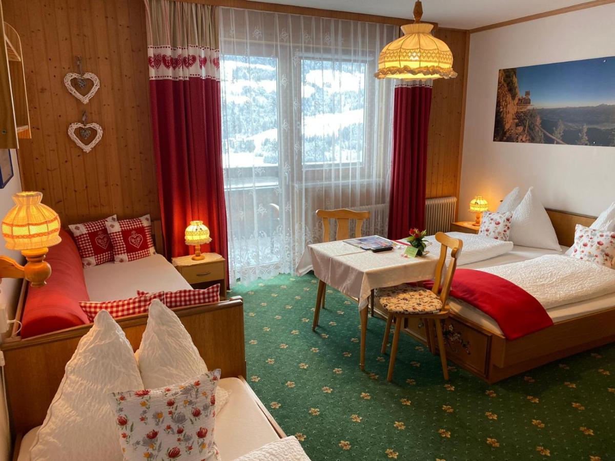 Haus Bodenwinkler Panzió Gröbming Kültér fotó