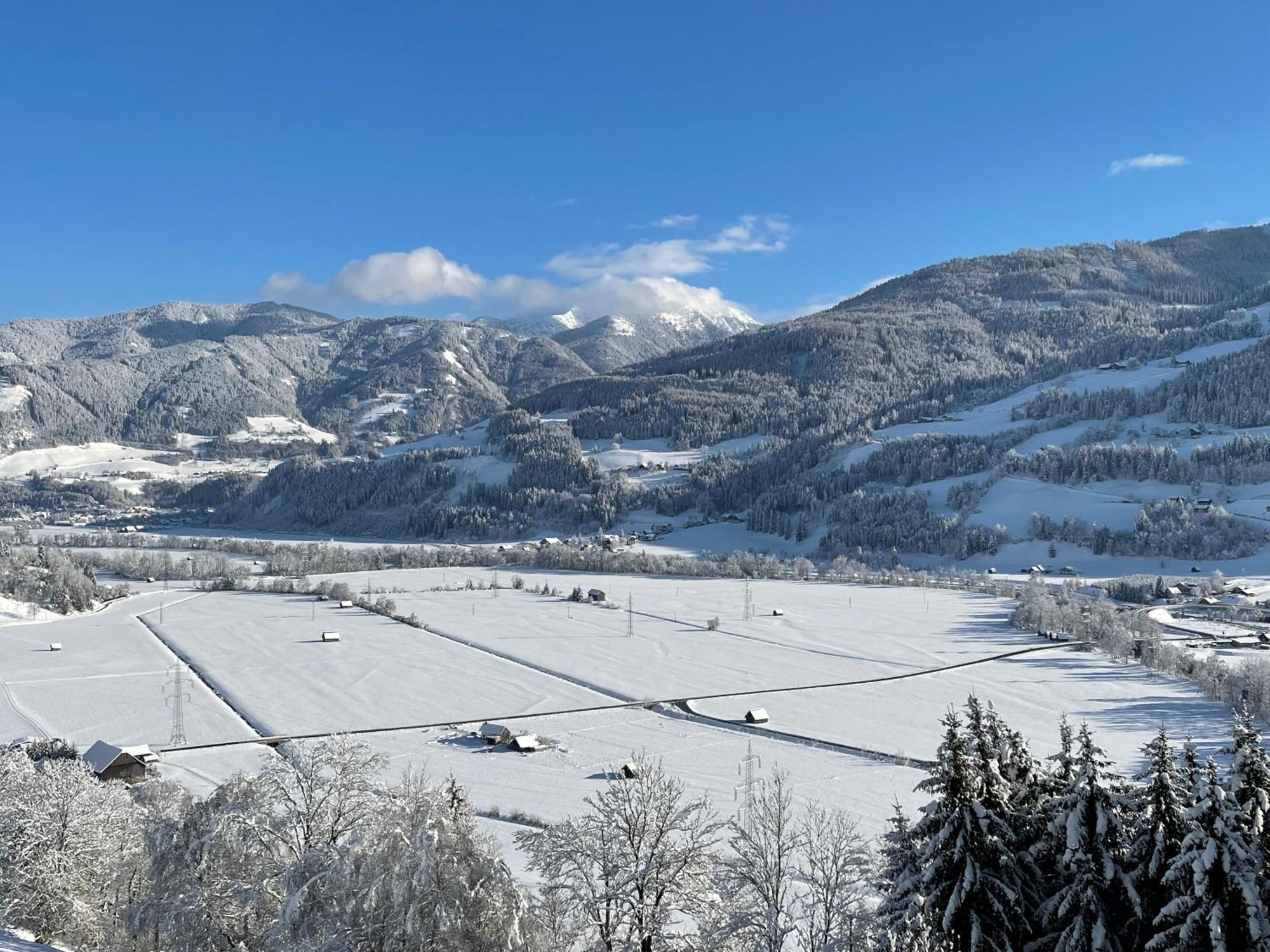 Haus Bodenwinkler Panzió Gröbming Kültér fotó