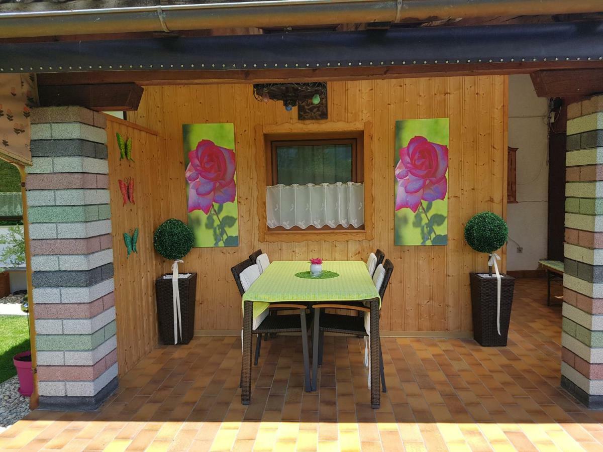 Haus Bodenwinkler Panzió Gröbming Kültér fotó